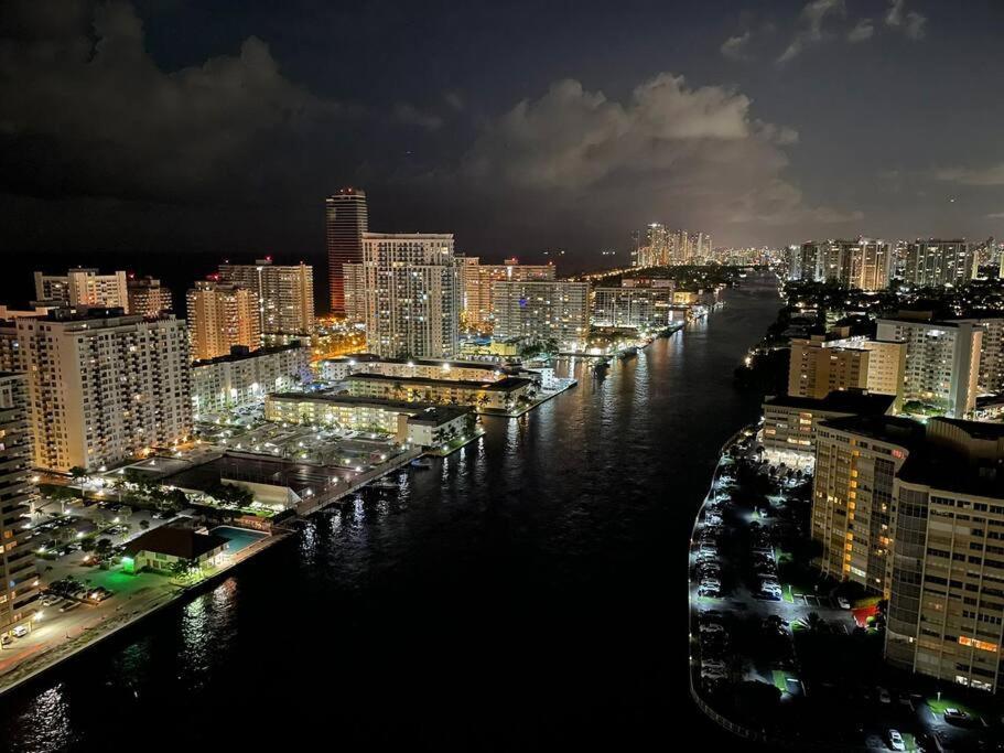 Amazing Studio Beach Walking Distance! 26B Hallandale Beach Exterior photo